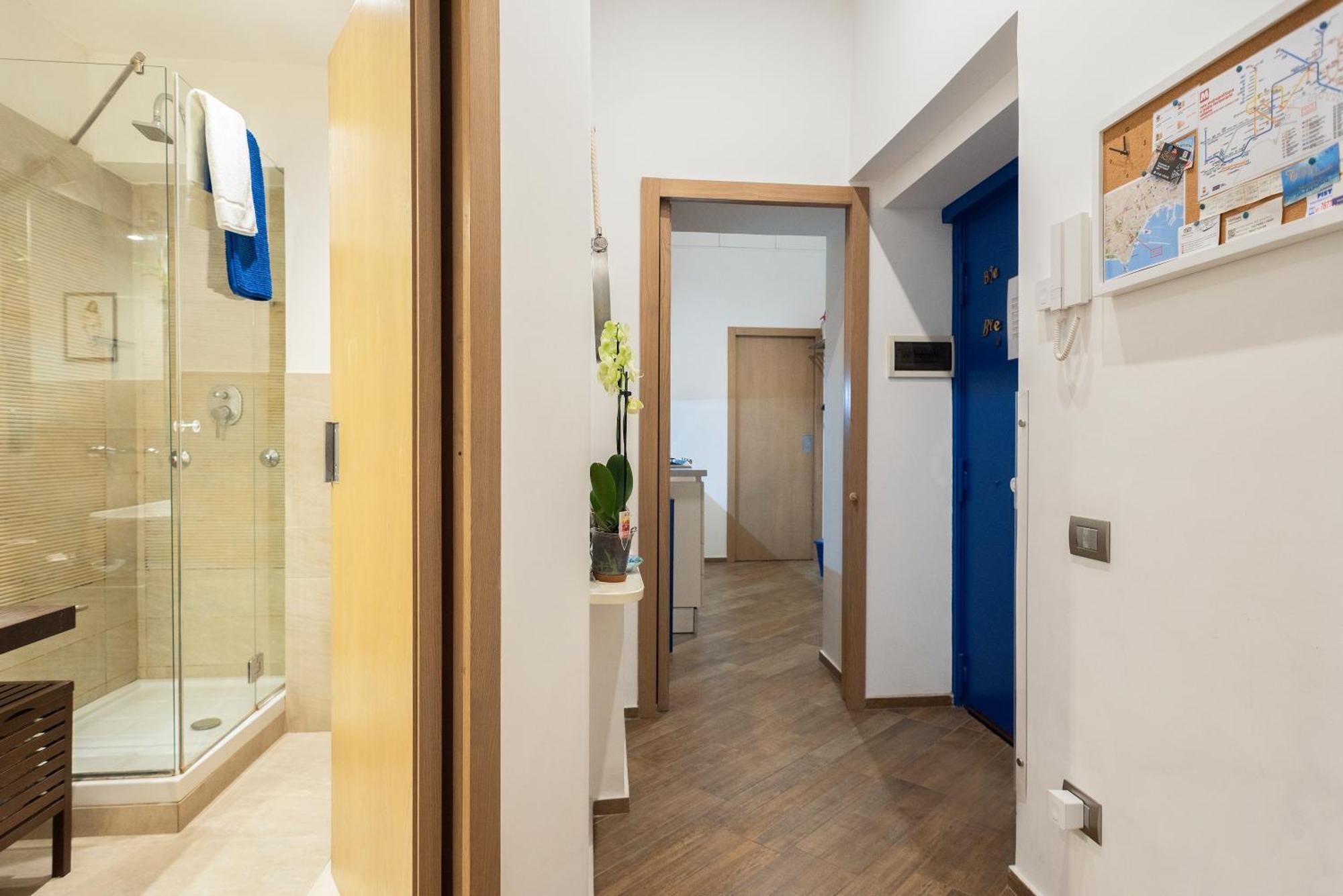 Appartamento La Casa Blu A Toledo Di Alberto Napoli
