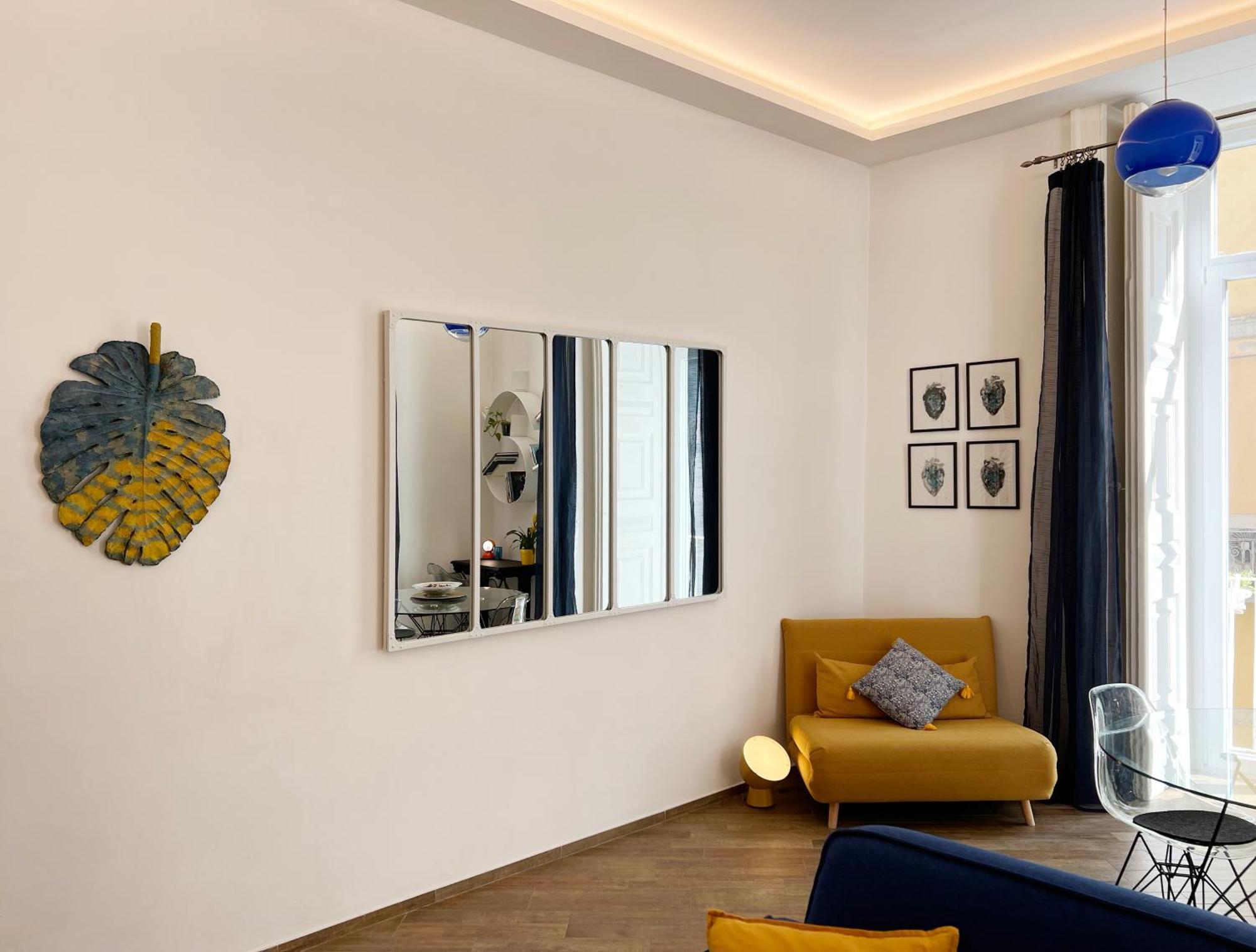 La Casa Blu A Toledo Di Alberto * Napoli
